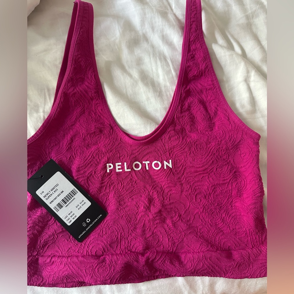NWT Peloton Hot Pink Crop Top